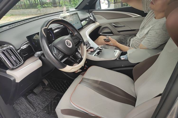 Used BYD Song Pro New Energy 2024 HONOR Edition DM-i 71KM Leading Model