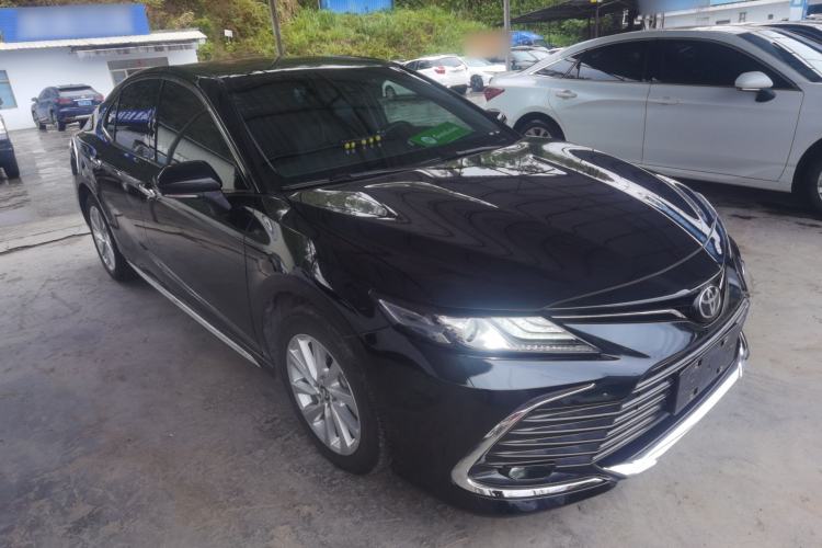 Used Toyota Camry 2023 2.0G Luxury Edition
