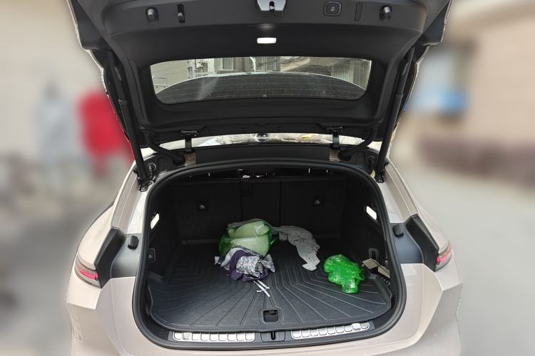 Used Nio ET5T 2025 75 kWh Touring
