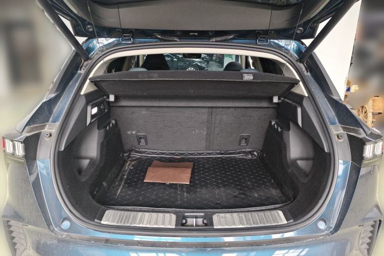 Used Lynk & Co 06 2020 1.5T YAO Halo Trunk