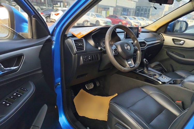 Used Dongfeng Fengon S560 2018 1.8L CVT Elite Model 7 Seats