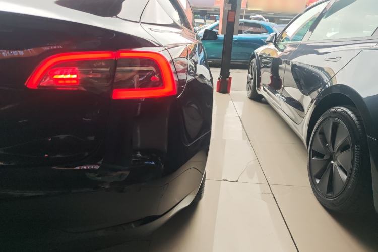 Used Tesla Model 3 2021 Standard Range Rear-Drive Upgraded Version Right Rear Taillight