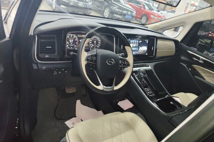 Used GAC Trumpchi M8 2021 Master Series 390T Four-Seat Deluxe Edition Center Console