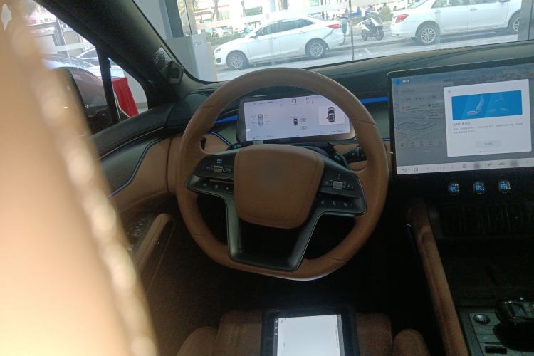 Used BYD Song L EV 2025 Intelligent Driving Version 662 km LiDAR Excellence Edition
