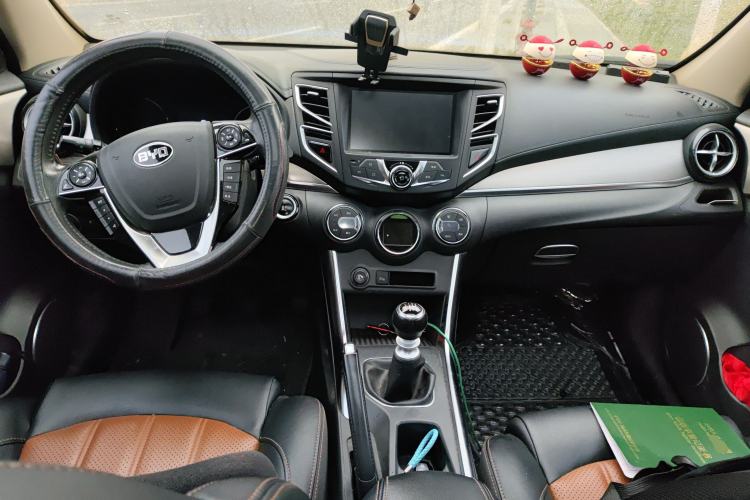 Used BYD Song 2016 1.5TI Manual Luxury Model
