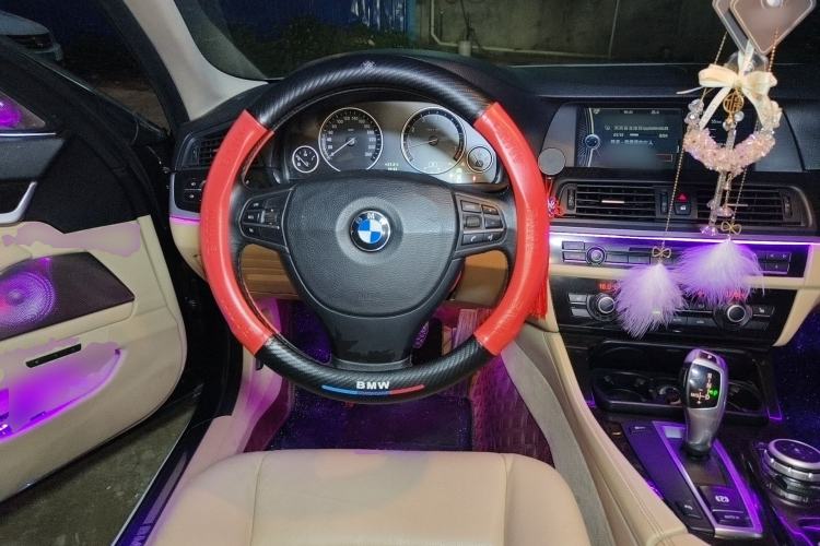 Used BMW 5 Series 2012 523Li Luxury Model Steering Wheel