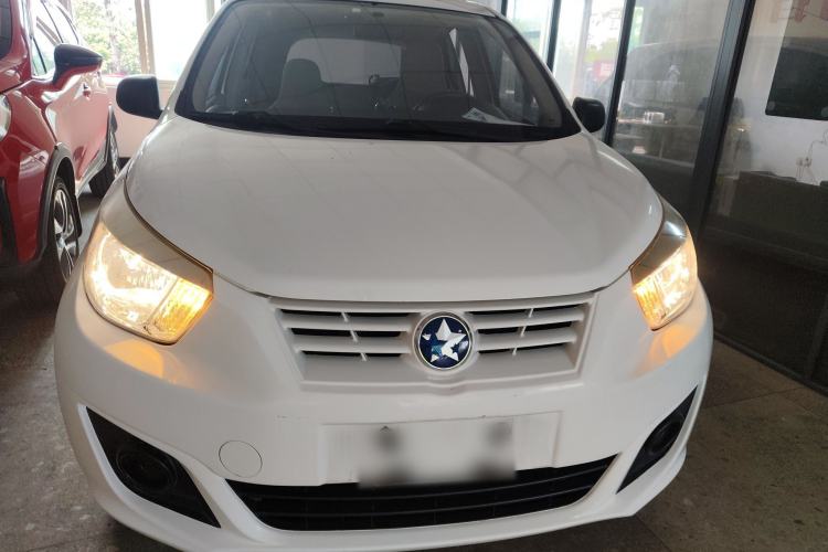 Used Venucia R30 2014 1.2L Manual Enjoyment Edition
