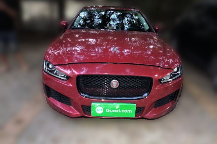 Used Jaguar XE 2015 2.0T 240 PS R-Sport