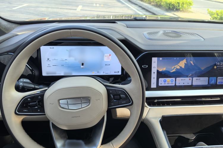 Used Geely Auto Monjaro L 2025 Dongfang Yao 2.0TD Automatic All-Wheel-Drive Wangyue Edition Interior 5