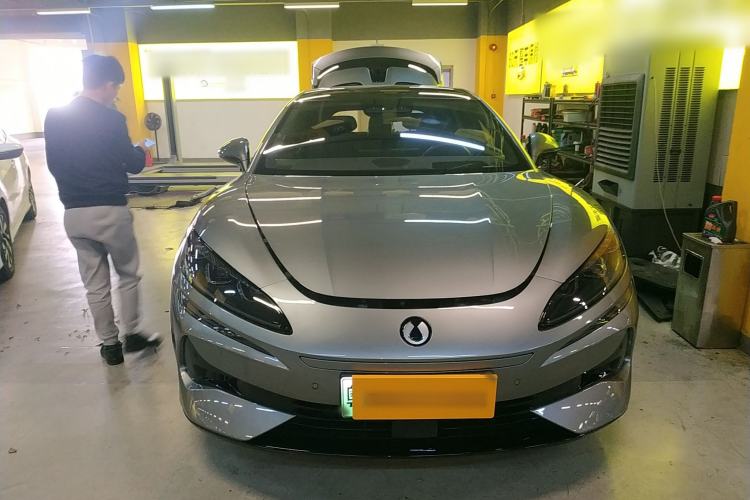 Used Denza Z9 2024 1100 km Four-Wheel Drive Max Version