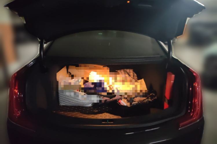 Used Cadillac XTS 2018 28T Elite Edition Trunk