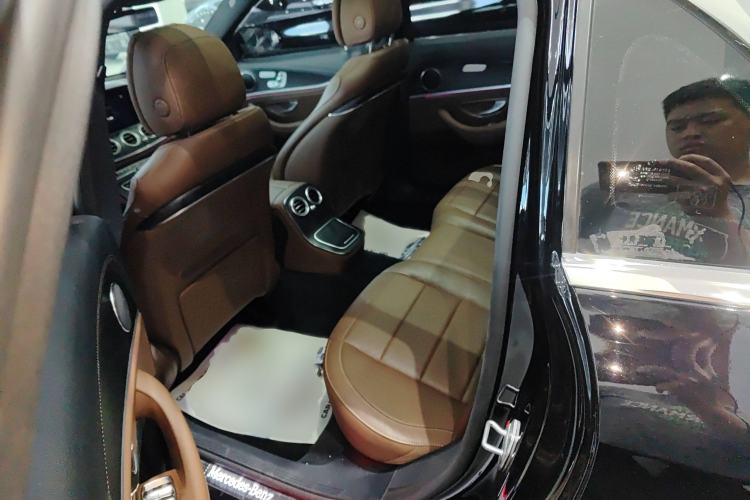 Used Mercedes-Benz E-Class New Energy 2021 E 350 e L Plug-in Hybrid Sports Sedan
