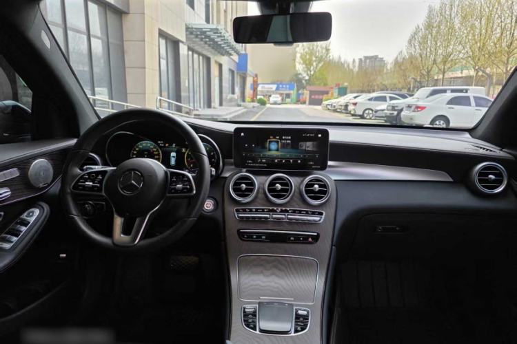 Used Mercedes-Benz GLC 2022 Refreshed GLC 300 L 4MATIC Dynamic Edition Prestige Version Interior 1