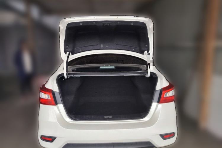 Used Nissan Sylphy 2022 Classic 1.6XE CVT Comfort Edition Trunk