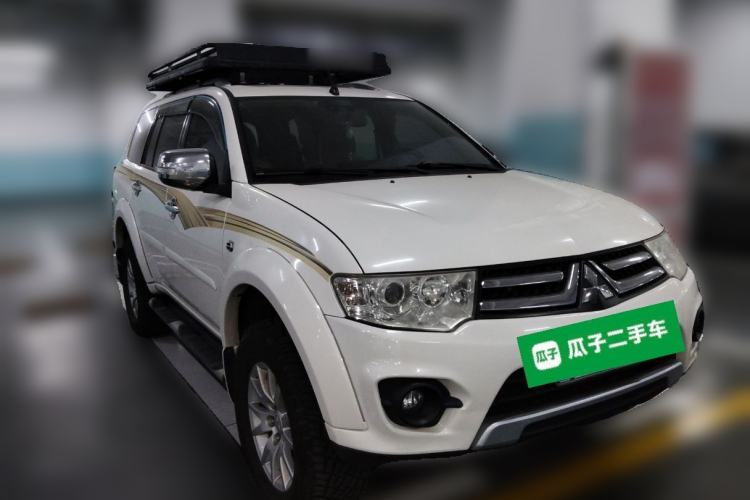 Used Mitsubishi Pajero Sport 2013 3.0L Automatic 4x4 Flagship Edition
