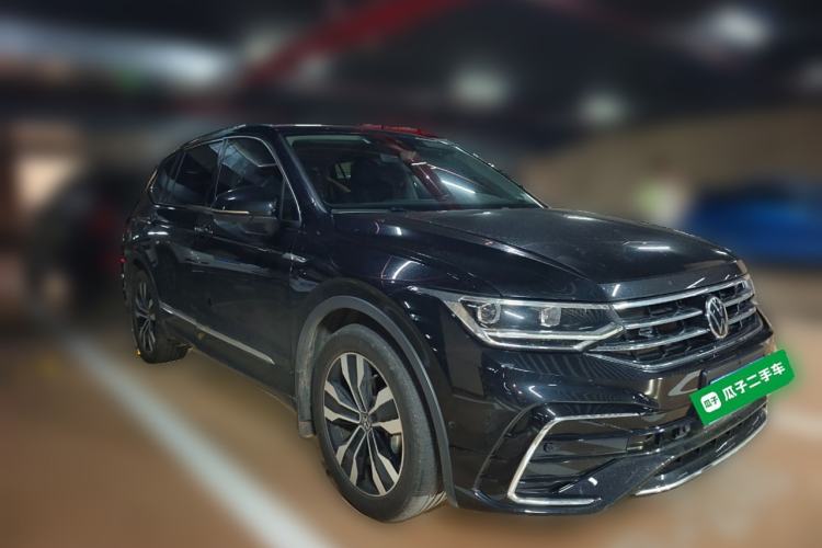 Used Volkswagen Tiguan L 2023 Restyled 330TSI Automatic Two-Wheel Drive R-Line Enhanced Comfort Version