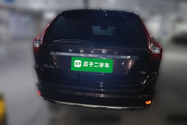 Used Volvo XC60 2017 T5 Smart Upgrade Edition