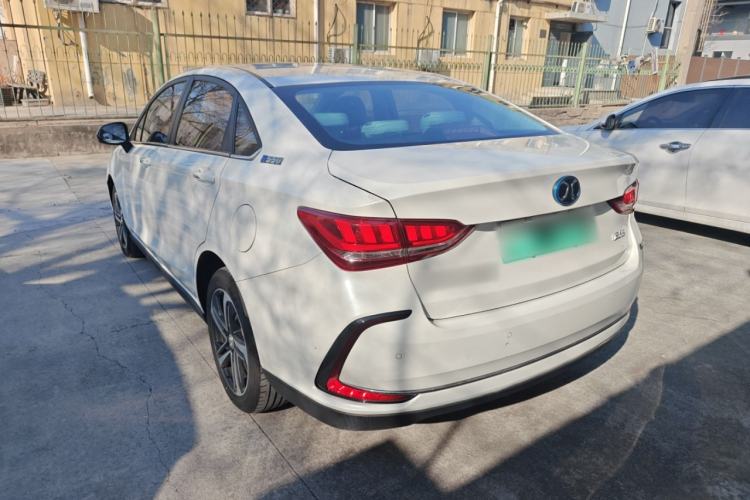 Used BAIC Beijing EU5 2018 R550 Smart Trend Edition