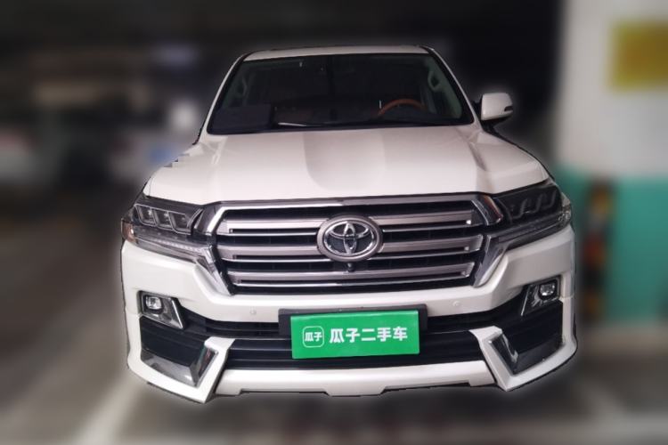 Used Toyota Land Cruiser  Front