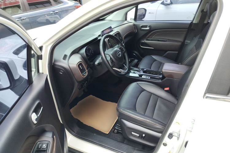 Used GAC Trumpchi GS3 2017 200T Automatic Prestige Edition
