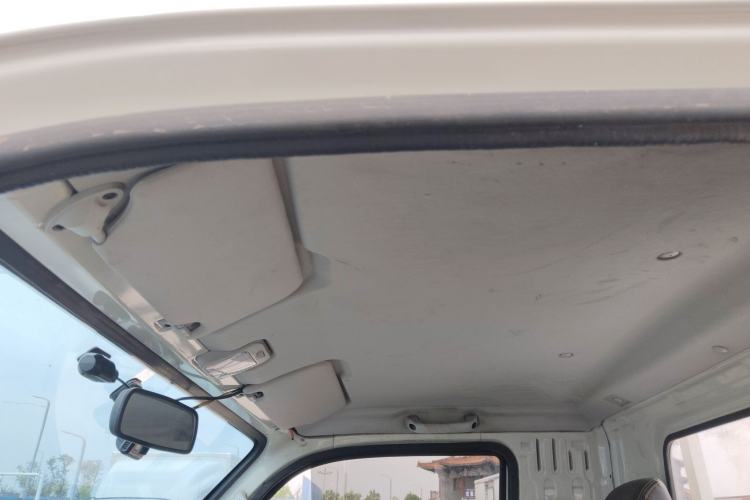 Used Foton Xiangling M New Energy 2023 M2 Long-Wheelbase Flat Cargo Bed Headliner