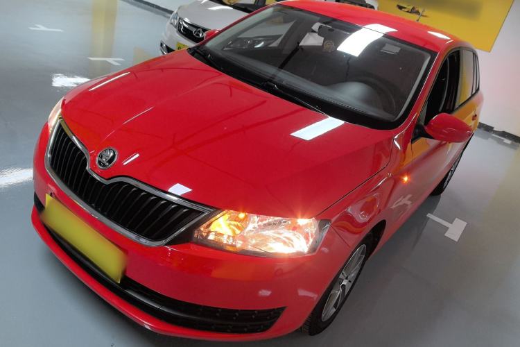 Used Skoda Rapid Spaceback 2016 Revised Version 1.4L Manual Front-Drive Edition