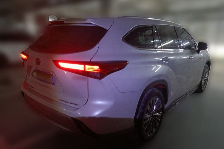 Used Toyota Highlander 2022 Dual-Engine 2.5L Four-Wheel Drive Supreme Edition 7-Seater