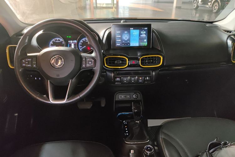 Used Dongfeng Aeolus AX4 2017 1.6L DCT Trendy Style
