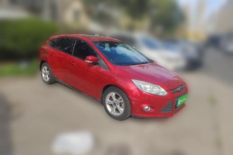 Used Ford Focus 2012 Hatchback 1.6L Manual Fashion Edition
