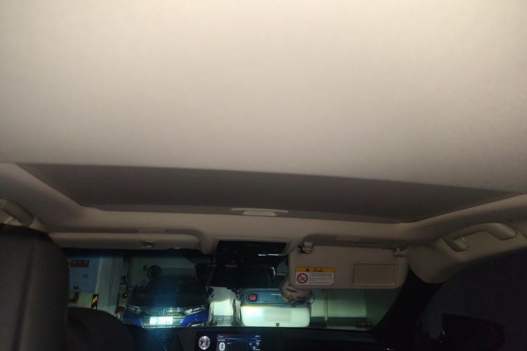 Used Lexus ES 2018 300h Premier Edition China VI Standard
