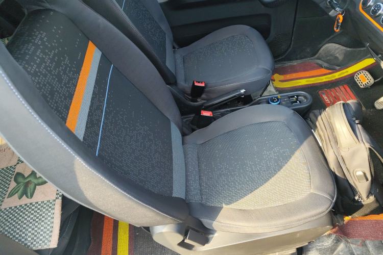 Used Wuling Hongguang MINIEV 2022 Easy Version Lithium Iron Phosphate Right Front Seat