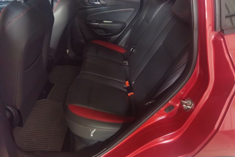 Used Changan CS15 2016 1.5L Automatic Fashion Edition
