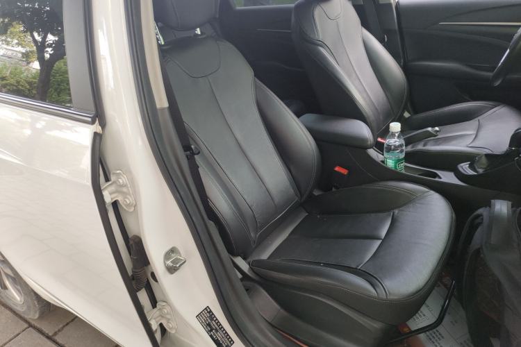 Used Buick GT 2018 18T Automatic Elite Model Right Front Seat