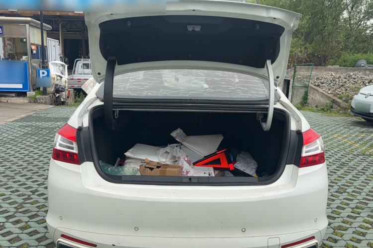 Used Peugeot 408 2015 1.2T Automatic Luxury Edition Trunk