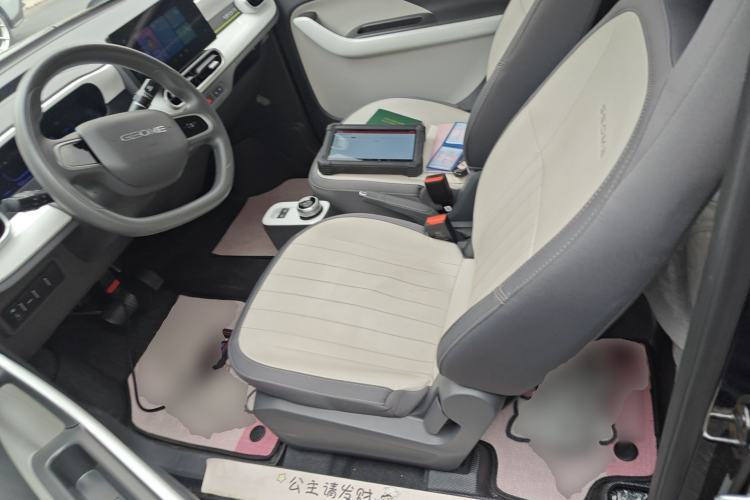 Used Geely Galaxy Panda 2025 210km Panda Kart Left Rear Seat