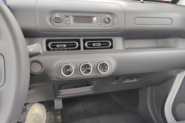 Used Wuling Zhiguang New Energy 2025 Comfort Model