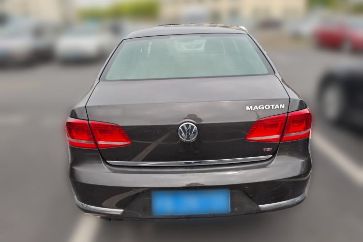 Used Volkswagen Magotan 2015 Revised Version 2.0 TSI Luxury Edition