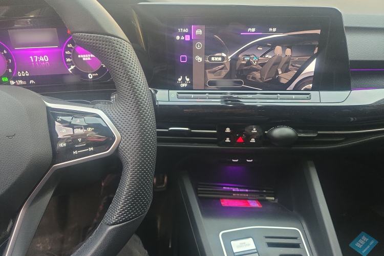 Used Volkswagen Golf 2023 280TSI DSG R-Line Lite
