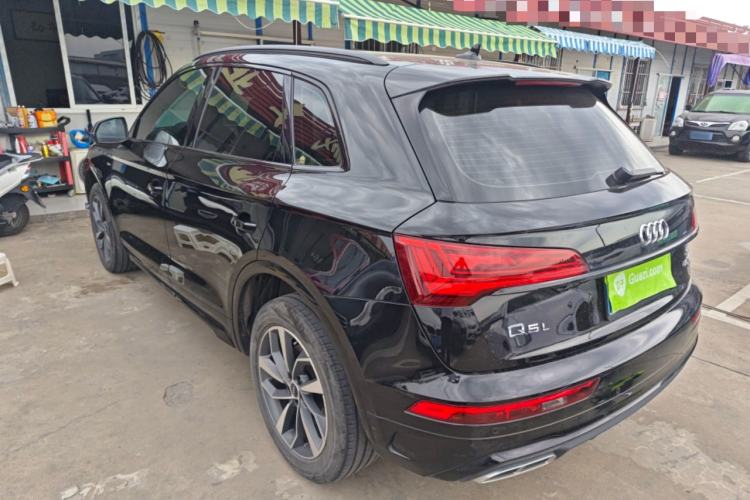 Used Audi Q5L 2023 40T Luxury Dynamic Model Rear Left 45 Deg