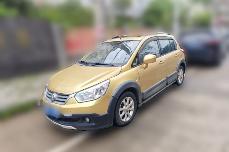 Used Venucia R50X 2013 1.6L Manual Model