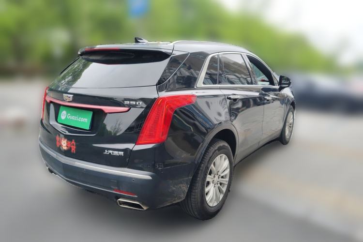 Used Cadillac XT5 2018 25T Tech Model Rear Right 45 Deg