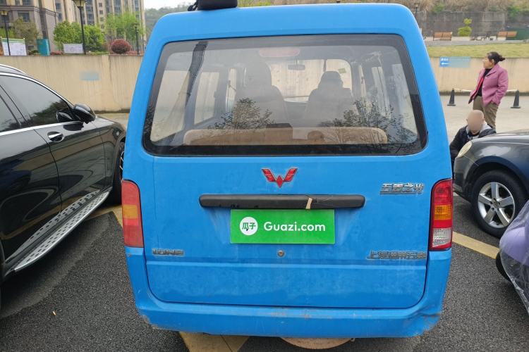 Used Wuling Zhiguang 2013 1.0L Practical Version