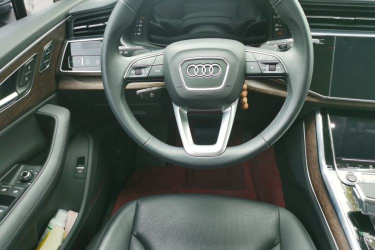 Used Audi Q7 2023 55 TFSI quattro S line Sport Edition
