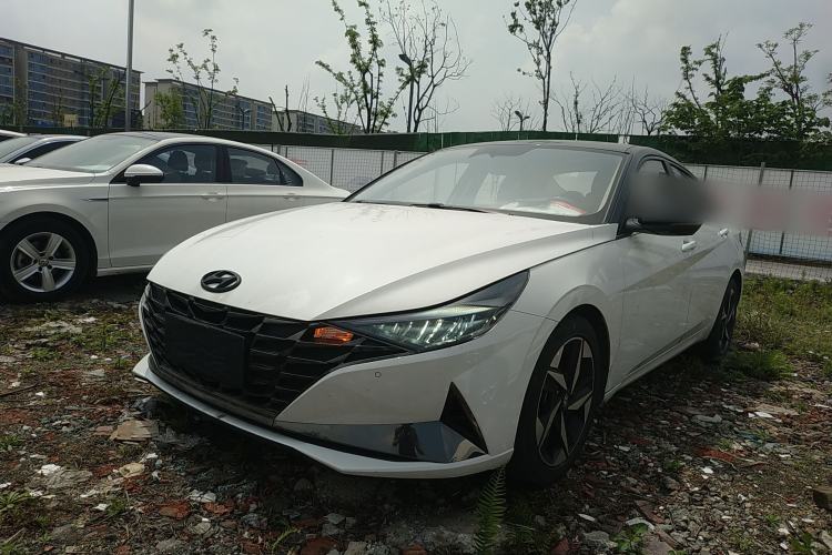 Used Hyundai Elantra 2021 1.5L CVT LUX Prestige Edition