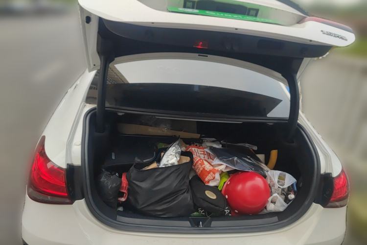 Used Mercedes-Benz A-Class 2020 Facelift A 180 L Sport Sedan Special Configuration
