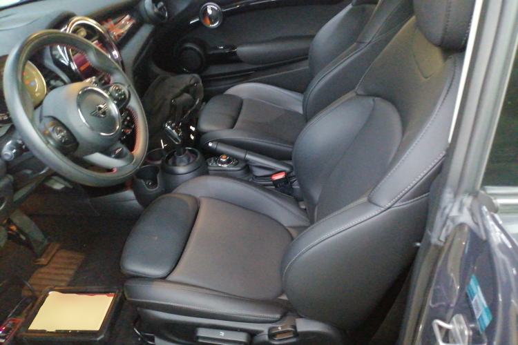 Used MINI 2021 2.0T COOPER S Classic Edition Left Front Seat