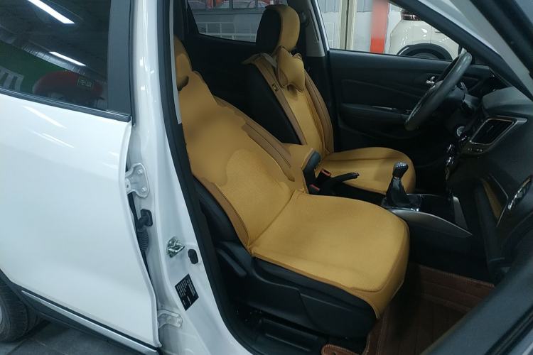 Used CHANGAN CS15 2016 1.5L Manual Fashion Edition