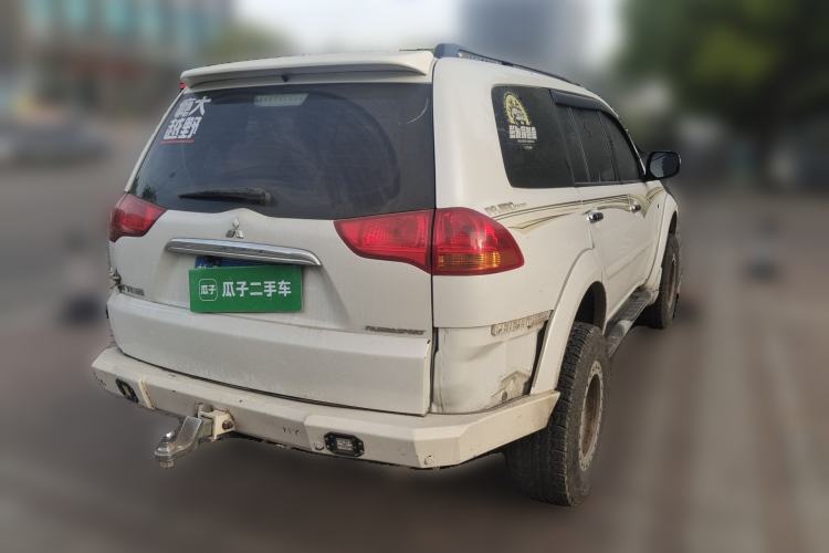 Used Mitsubishi Pajero Sport 2013 3.0L Automatic 4x4 Executive Edition