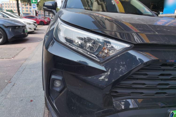 Used Toyota RAV4 2024 2.0L CVT Two-Wheel Drive Urban Edition
