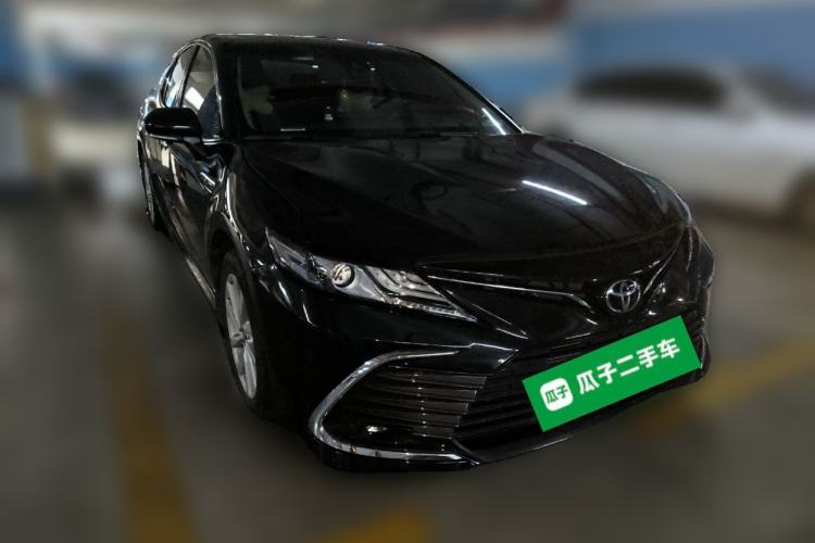 Used Toyota Camry 2021 2.0G Luxury Edition Front Right 45 Deg